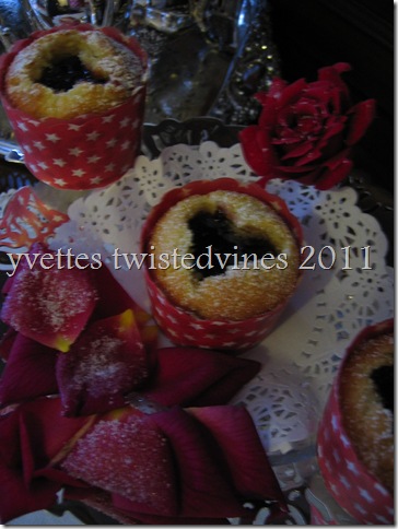 cupcake valentines 007