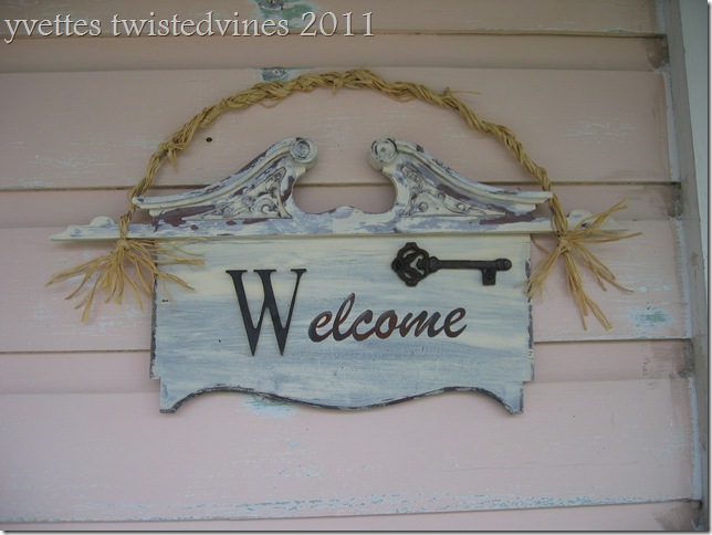 welcome sign 003