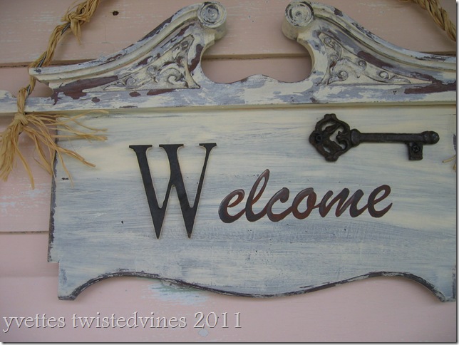 welcome sign 005